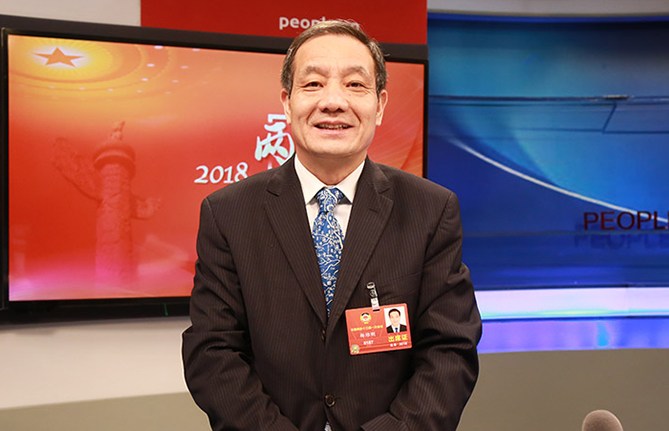全國政協(xié)常委、湖南省人大常委會副主任楊維剛：創(chuàng)建“數(shù)字政府”賦能數(shù)字經(jīng)濟發(fā)展