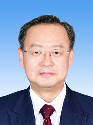 陳建文，男，漢族，1965年9月生，研究生學(xué)歷，中共黨員，現(xiàn)任人民日?qǐng)?bào)社總編輯。